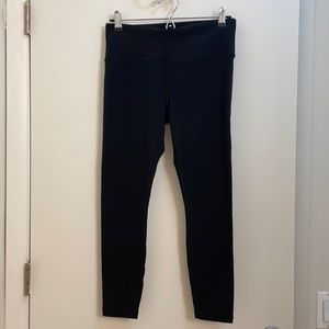Athleta Size M Elation 7/8 Tight